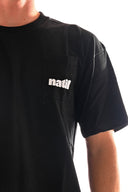 t-shirt natif x peyo, collaboration, coton bio et couleur noir en version unisexe