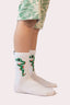Chaussettes enfant Natif snake tatoos avec son serpent stylé, couleur blanc en coton, pour avoir le style Natif jusqu'aux pieds.