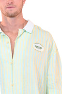 Chemise de la marque natif 100% coton bio avec une coupe un peu oversize 