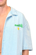 Chemise Natif en matière jean de couleur bleu