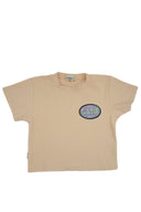 T-shirt crop fit de couleur rose avec un style surfeur de la marque natif