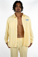 Ensemble en velours côtelé Natif good vibes, pantalon et veste, couleur crème pour un été cool et décontracte.