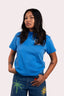 T-shirt manches courtes pour femme, couleur bleu et en coton bio avec col rond, design sea lover au style surf