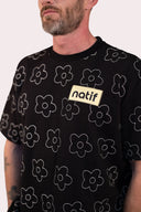 T-shirt noir et blanc Natif, fleurs good vibes, col rond et en coton bio, pour homme et femme