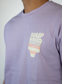 T-shirt de l'île du levant, dans le var, par la marque de vêtements Natif, couleur violet et version unisexe en col rond