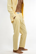 Ensemble en velours côtelé Natif good vibes, pantalon et veste, couleur crème pour un été cool et décontracte.