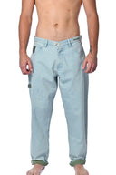 Pantalon World Is Your, vêtement au message inspirant