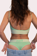 Sous-vêtements tanga pour femme en nylon, avec un style flower de la marque de vêtements Natif, en couleur vert