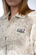 Chemise jacquard pour femme, couleur beige, style surf et ethnique avec un confort unique et des good vibes