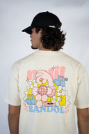 t-shirt Natif Bandol couleur beige avec tous les symboles de la ville, en coton bio et version unisexe