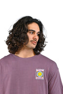 T-shirt sunburn elements - détail imprimé graphique éléments brûlés, vue rapprochée