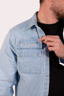Veste bleu en denim jean, design Natif N pour un style des années 90s