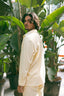 Ensemble en velours côtelé Natif good vibes, pantalon et veste, couleur crème pour un été cool et décontracte.