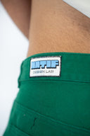 Pantalon natif market vert avec des patch broder