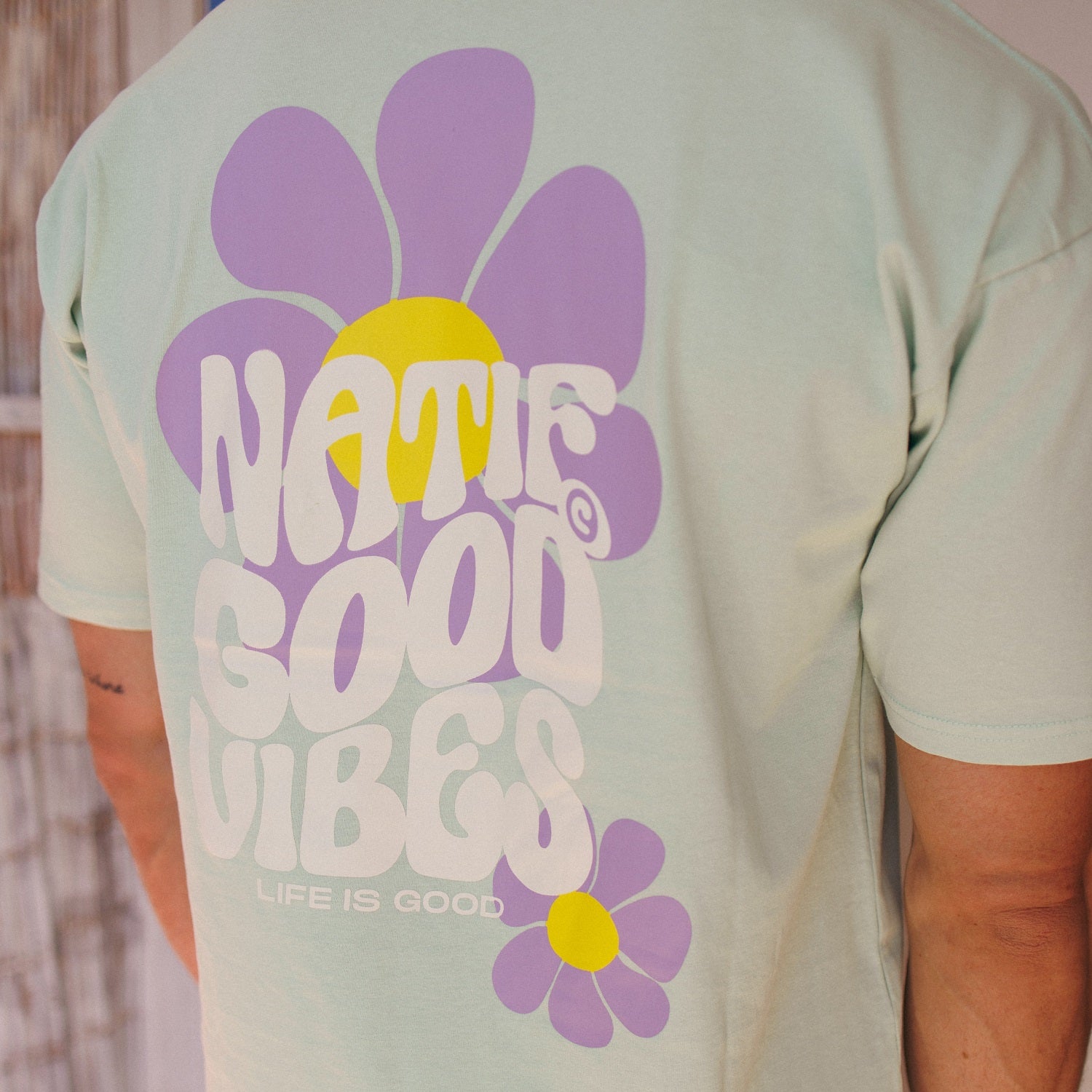 T-shirt unisexe Love Good Vibes homme dos