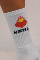 Chaussettes match love en blanc avec son coeur et sa flamme de la marque Natif
