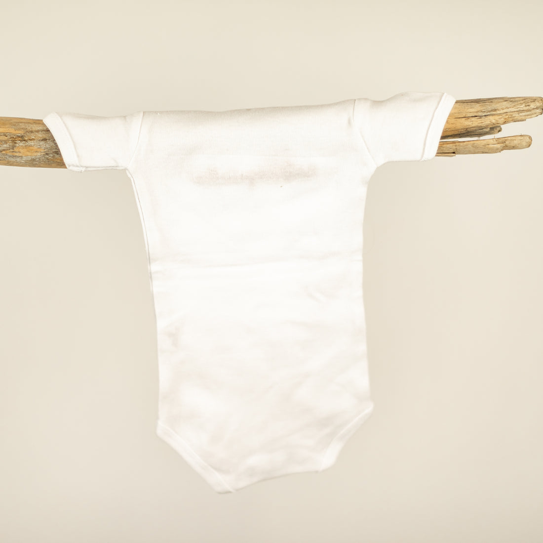 Body pour bébé blanc de la marque Natif Porquerolles